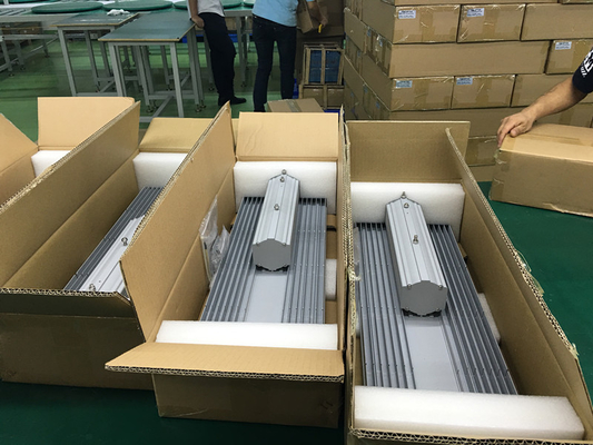 High Brightnes 30W 40W 60W 4000K Outdoor LED Street Light